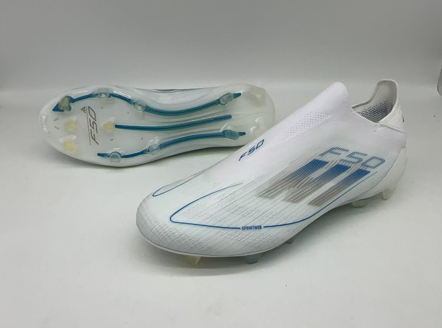 CHAUSSURE SANS LACETS F50 ELITE TERRAIN SOUPLE